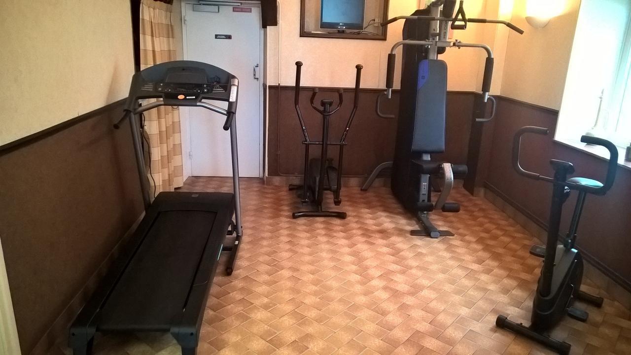 Hotel Du Commerce Tronget Екстериор снимка