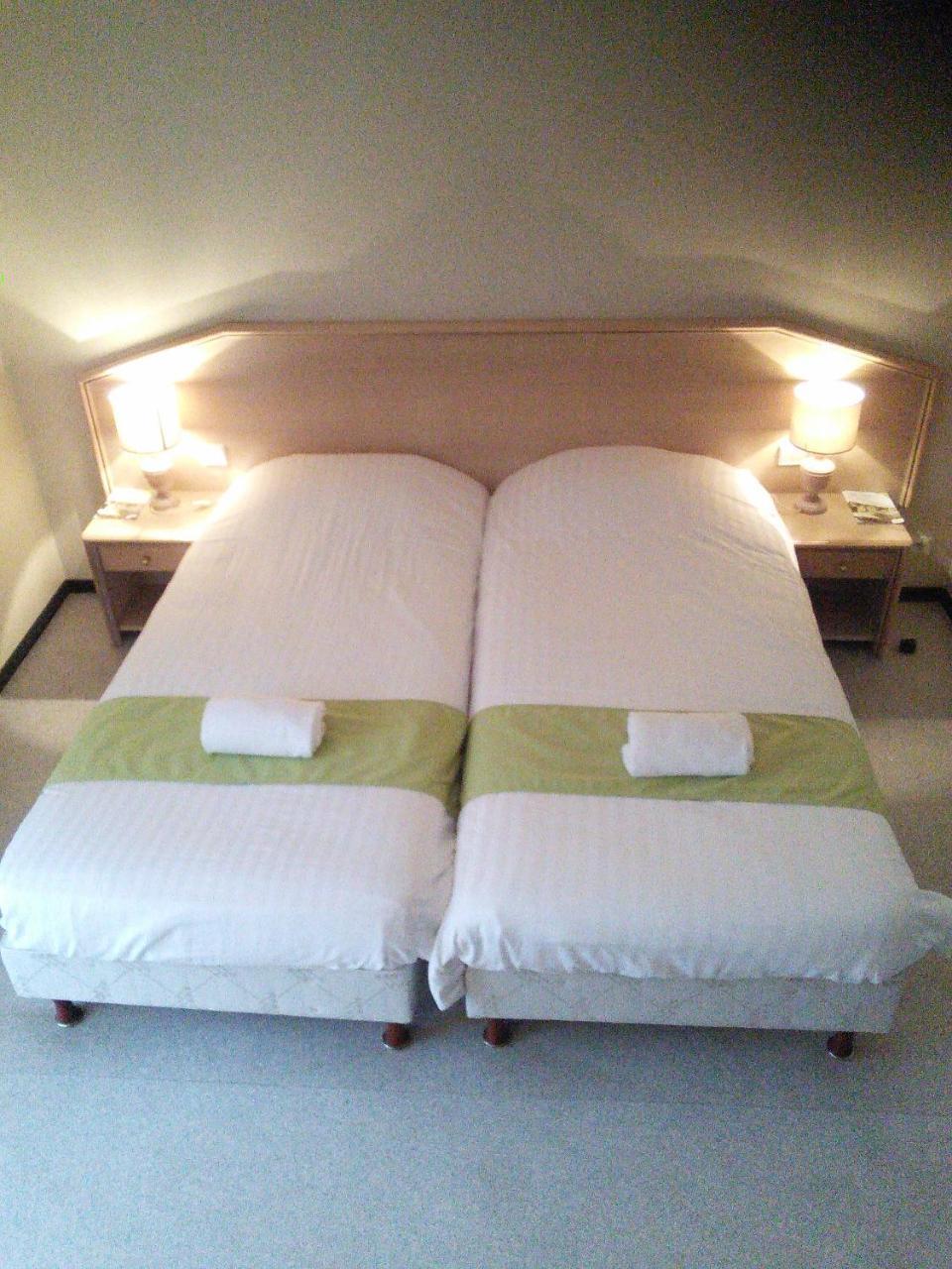 Hotel Du Commerce Tronget Екстериор снимка